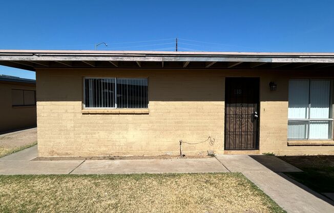 859 S Extension Rd, Mesa, AZ 85210