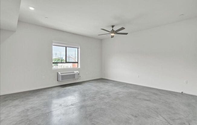 Studio, 1 bath, 537 sqft, $1,925, Unit 210
