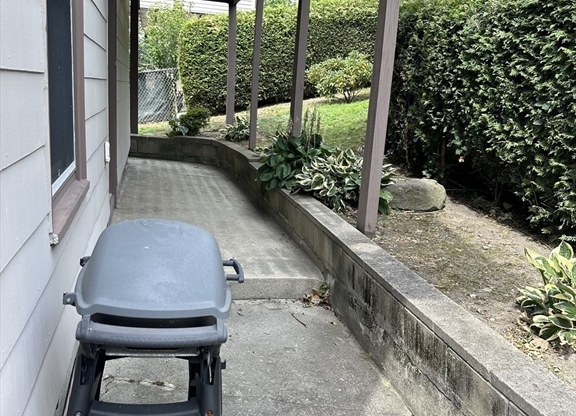 2 beds, 1 bath, 1,050 sqft, $2,900, Unit 1