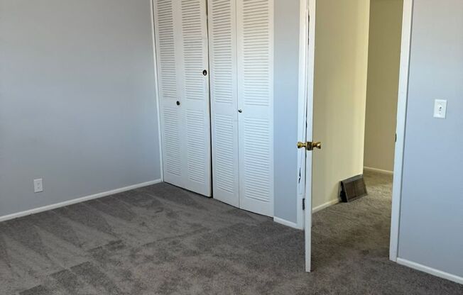 2 beds, 1 bath, 850 sqft, $1,550, Unit 119HS