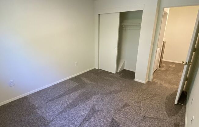 4 beds, 2 baths, 1,302 sqft, $2,350, Unit A-002