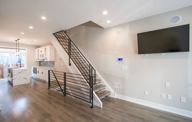 Three Bed Norris Square Townhome