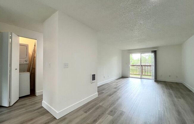 2 beds, 1 bath, 803 sqft, $1,545, Unit 145
