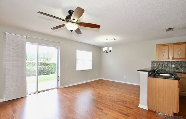 Beautiful 2/2.5 Townhome in the Gated Community of Waterford Villas - East Orlando is Available Now!