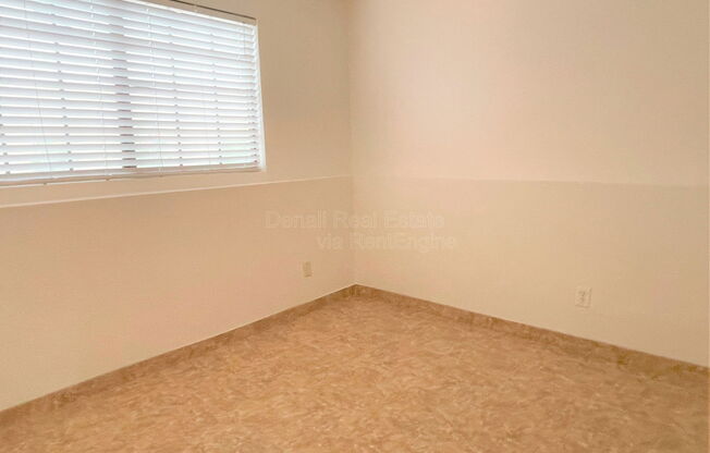 3 beds, 2 baths, 1,203 sqft, $1,795, Unit 1