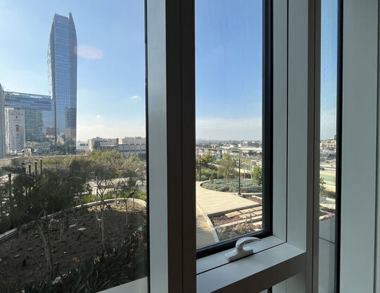 1 bed, 1.5 baths, 780 sqft, $3,000, Unit 701