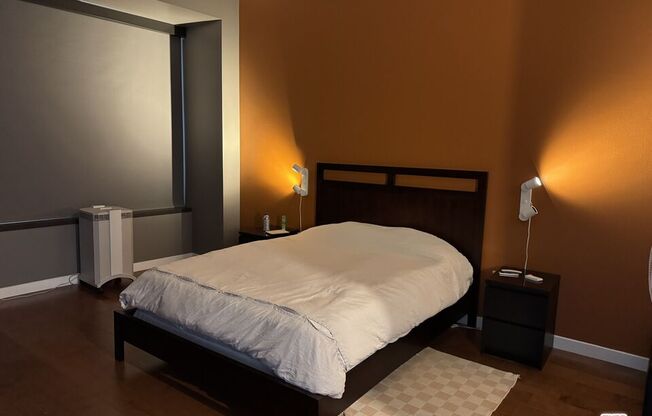 2 beds, 2 baths, 1,340 sqft, $3,900, Unit 3604