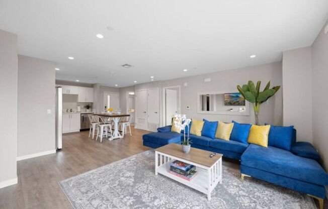 2 beds, 2 baths, 950 sqft, $3,995, Unit 306