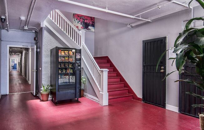 Studio, 1 bath, 156 sqft, $1,095.42, Unit 205