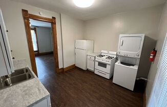 1 bed, 1 bath, 782 sqft, $695, Unit #2