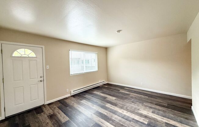 2 beds, 1 bath, 797 sqft, $2,295, Unit 53