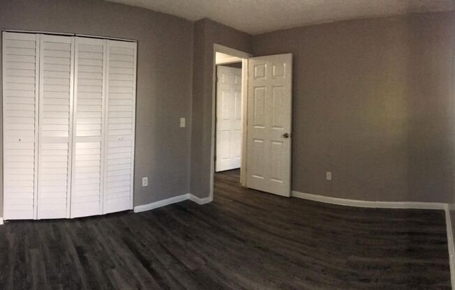 2 beds, 1 bath, 750 sqft, $1,650, Unit 5200-20