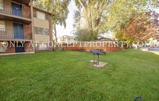 2 beds, 1 bath, 935 sqft, $1,275, Unit 59