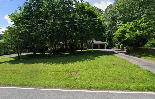 637 GORDON COMBS RD NW