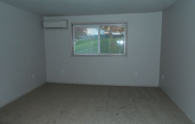 2 beds, 2 baths, 1,240 sqft, $1,940, Unit L57