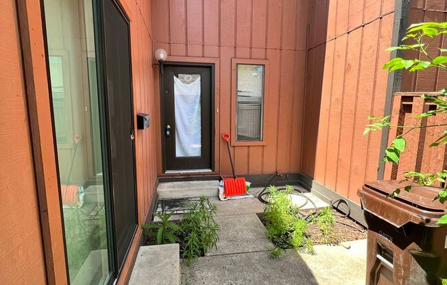 Central Fort Collins Townhouse with 3 Bedrooms, Close to CSU