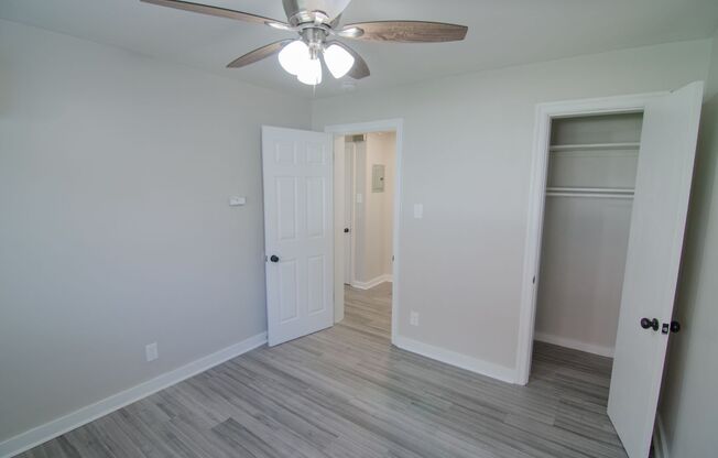 2 beds, 1 bath, 825 sqft, $1,195, Unit 1208-189