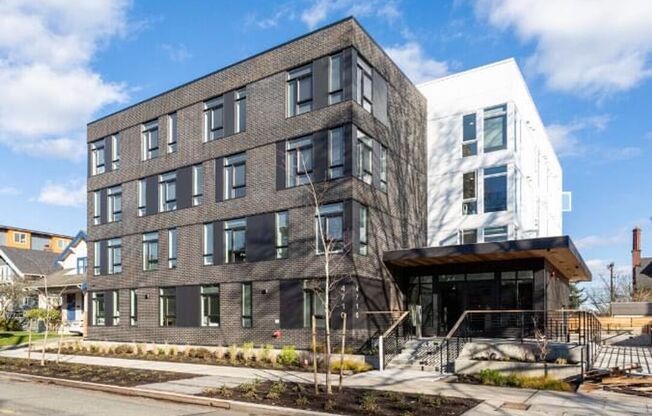 Fifty Two Apartments is now Leasing!