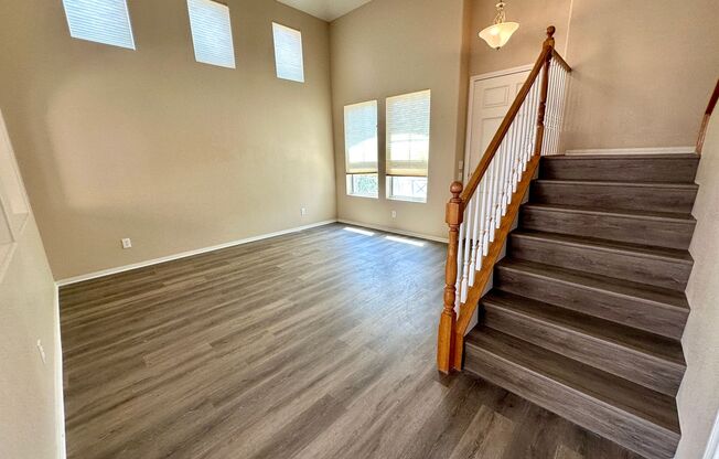 11740 Via Esperanza Avenue, Las Vegas, NV 89138