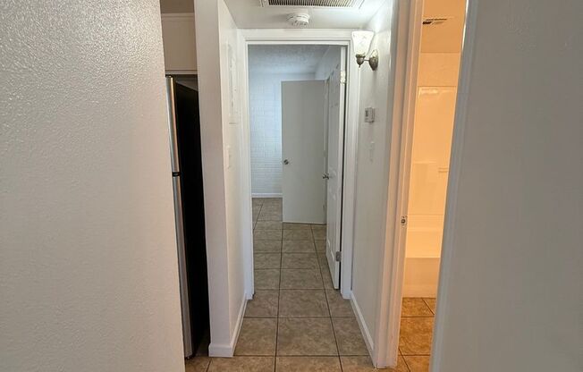 1 bed, 1 bath, 627 sqft, $750, Unit 110