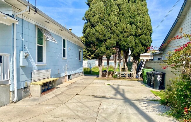 442 W SEPULVEDA ST