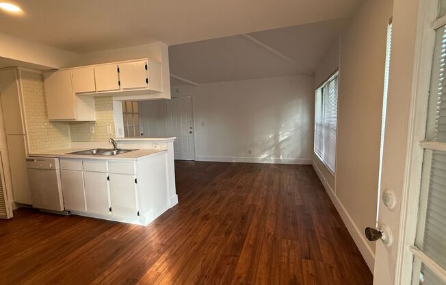 2 beds, 1 bath, $1,875