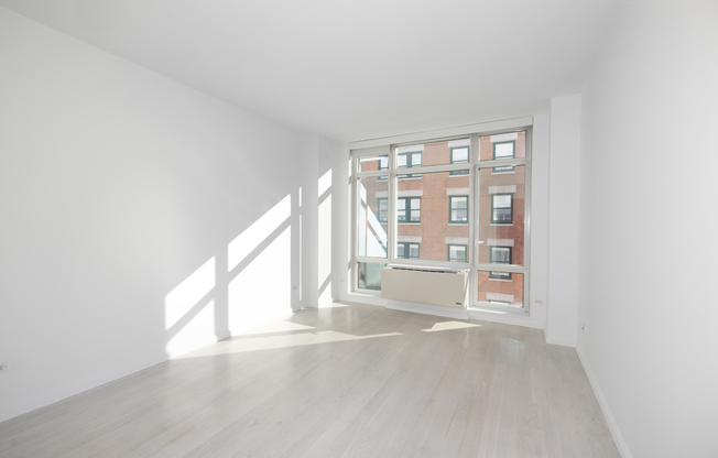 1 bed, 1 bath, $10,500, Unit 6D
