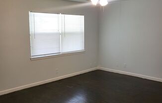 3 beds, 1 bath, $1,895