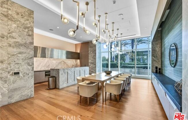 1 bed, 1 bath, 870 sqft, $3,250, Unit 2107