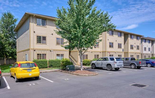 Parking at Monroe Avenue Apartments, Salem, OR, 97301