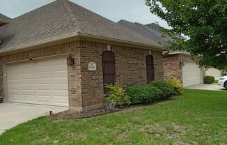 4 beds, 2 baths, $2,100