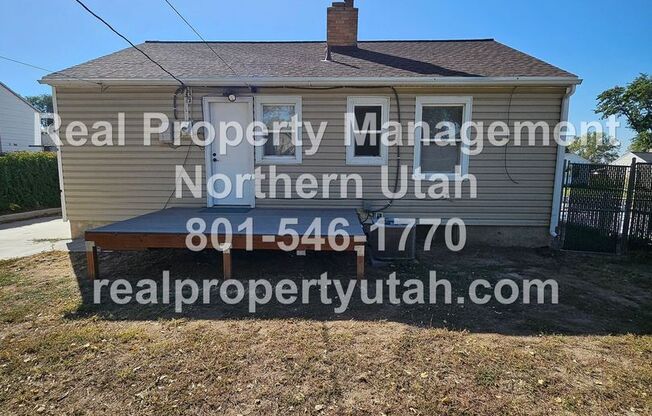 3 beds, 1 bath, $2,095