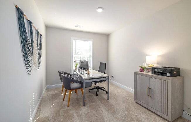 3 beds, 2.5 baths, 1,407 sqft, $2,215, Unit 8242