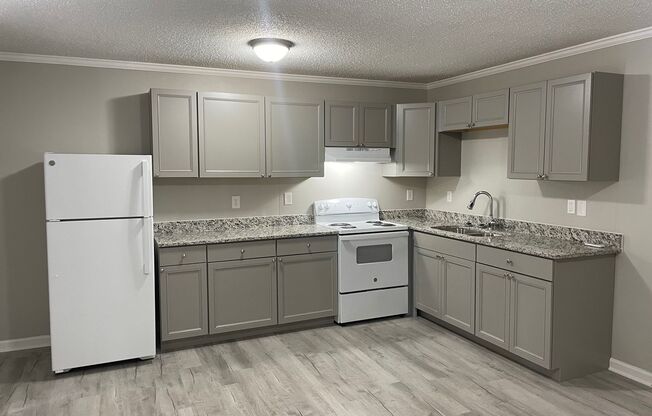 1 bed, 1 bath, $750, Unit 118-C N. MCCRARY ST