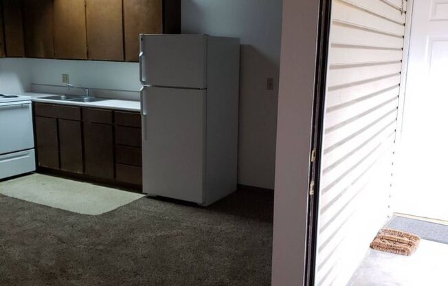 1 bed, 1 bath, 420 sqft, $585, Unit 82511