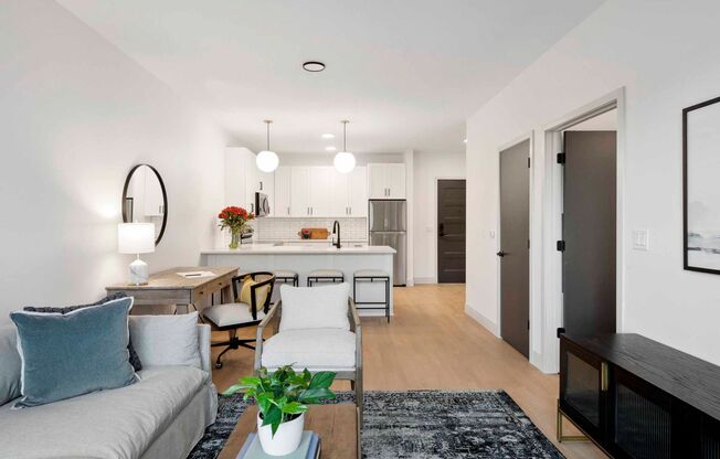 1 bed, 1 bath, 732 sqft, $1,795, Unit 236