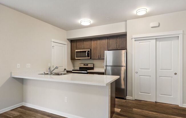 3 beds, 2 baths, 1,203 sqft, $2,895, Unit 207