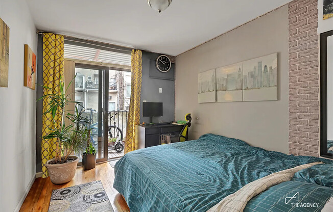 75 W 85 ST