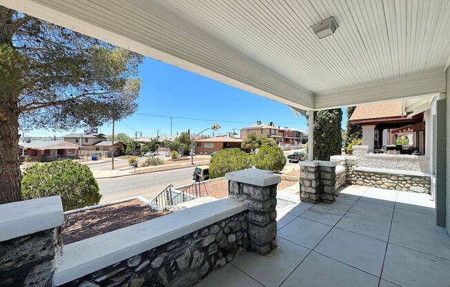 Sunset Heights Historic Home - 3Bed Refrig A/C!