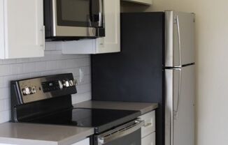 2 beds, 1 bath, 1,150 sqft, $2,850, Unit 303