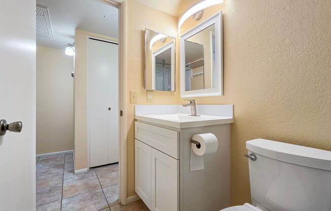 2 beds, 2 baths, $1,650, Unit UNIT 126