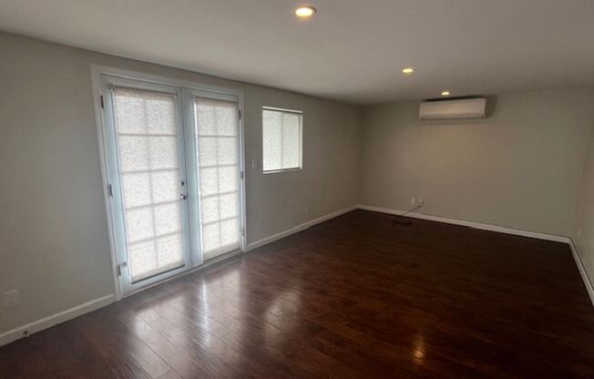 Available 08/16/2025! - Large 4 bedroom/2 bath Home in Kailua, Keolu Hills. Pet Friendly