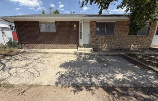 122 124 12 AVE
