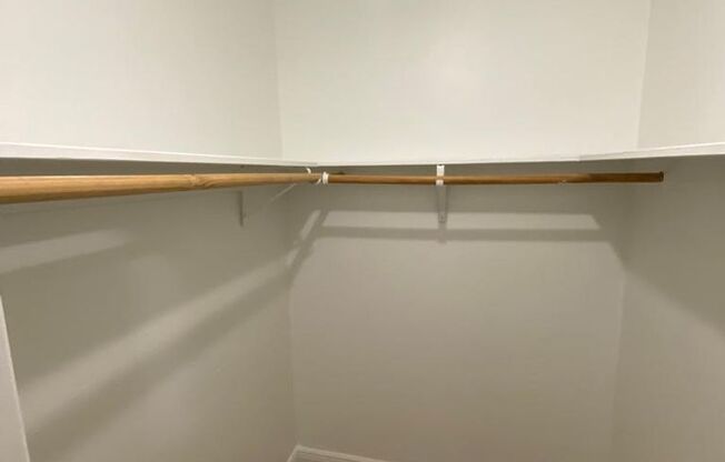 1 bed, 1 bath, 650 sqft, $1,625, Unit 209