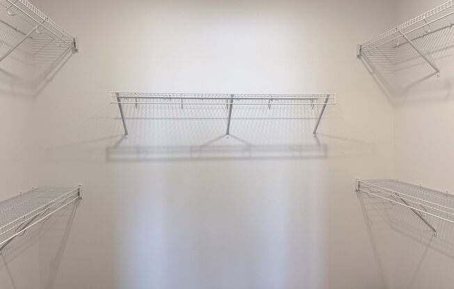 2 beds, 2 baths, 1,172 sqft, $1,695, Unit 204