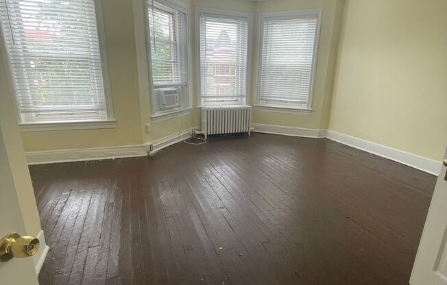 311 R St NW