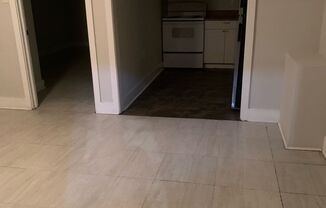 1 bed, 1 bath, $950, Unit UNIT A