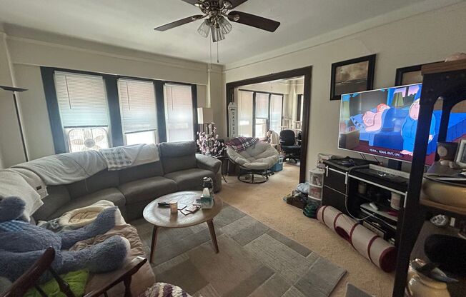 1 bed, 1 bath, $1,045, Unit 8