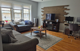 4839 W ADDISON