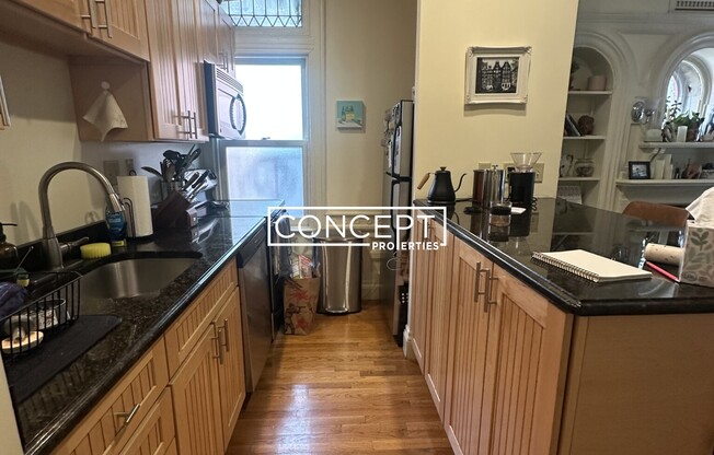 195 ALT COMMONWEALTH AVE